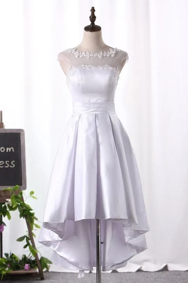 2024 Asymmetrical A Line Cocktail Dresses Scoop Satin With Applique PPM7YHRF