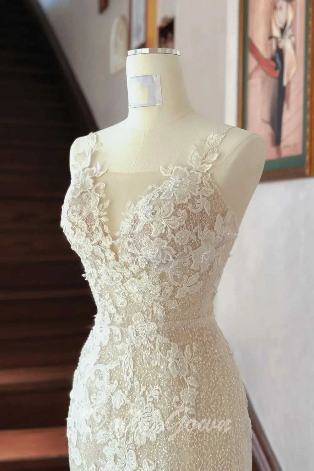 Charming Lace Appliques See Through Slight Mermaid Wedding Dress