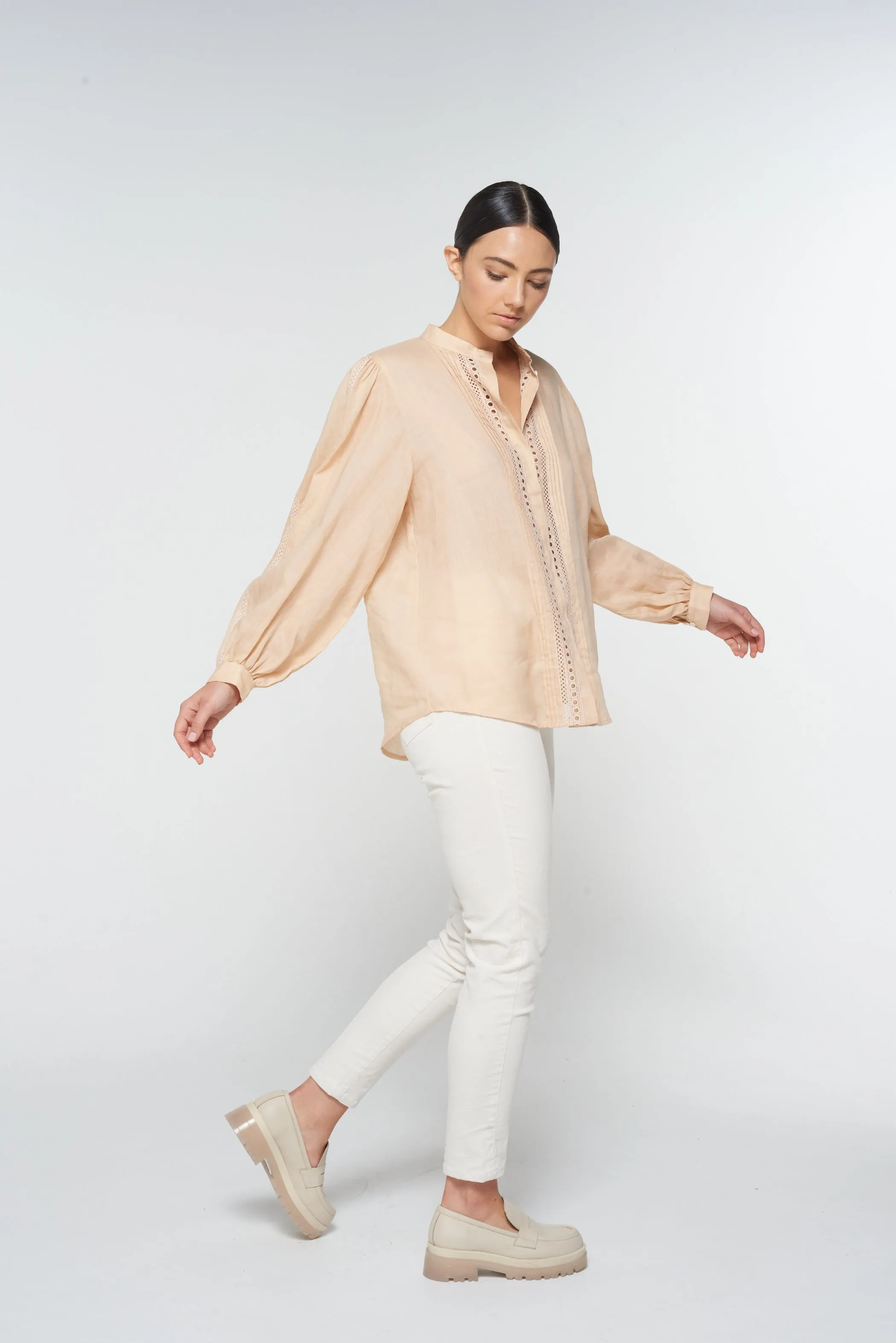 Facet Top in Shell