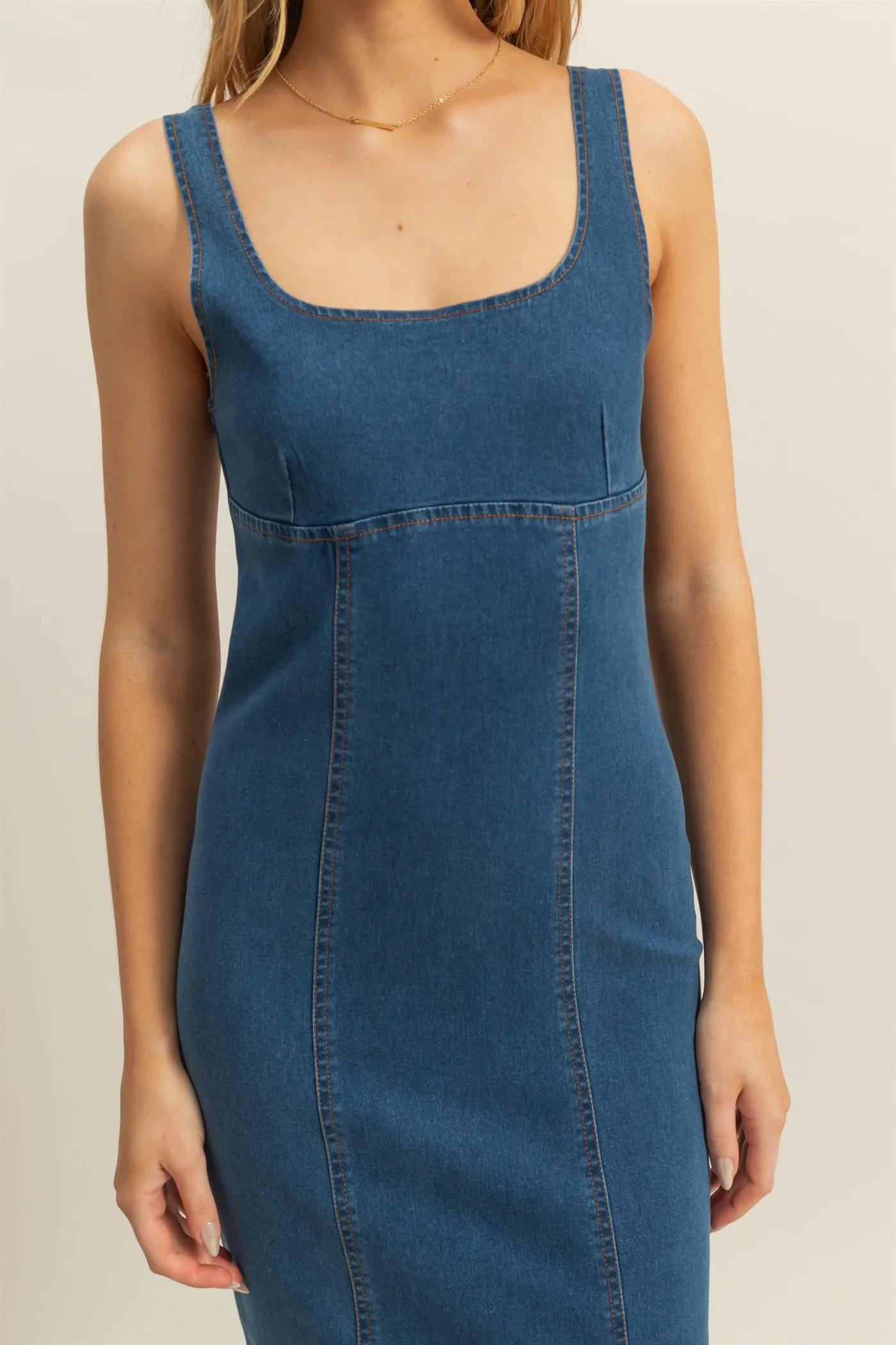 HF25C203-Washed Denim Bodycon Midi Dress