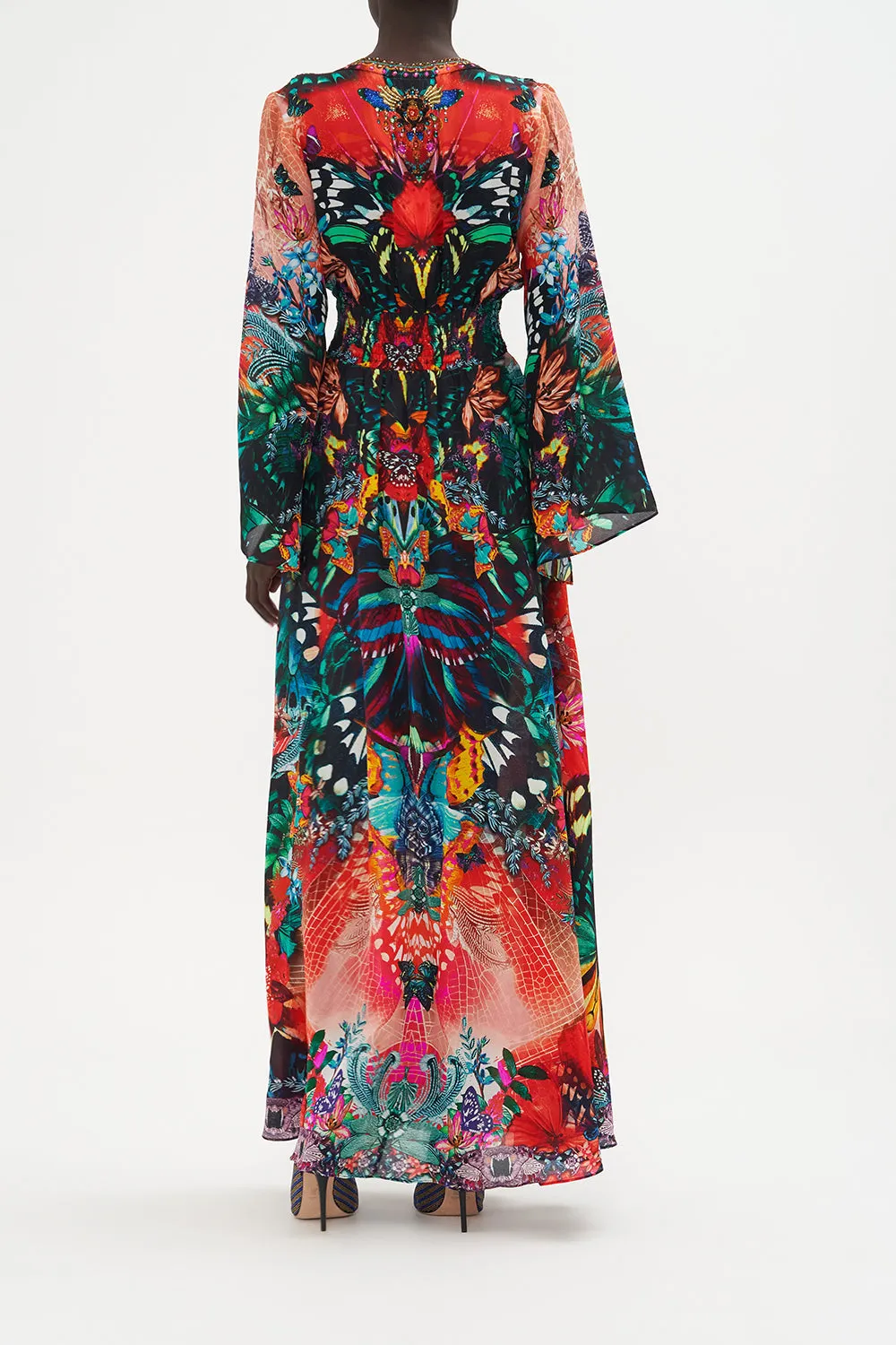 KIMONO SLEEVE DRESS WITH SHIRRING DETAIL IN A FLUTTER