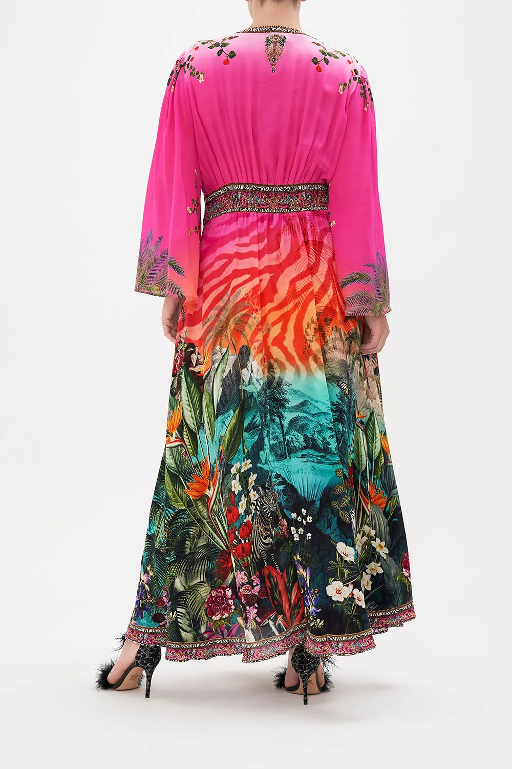 KIMONO SLEEVE DRESS WITH SHIRRING DETAIL UNTAMED RUNAWAY