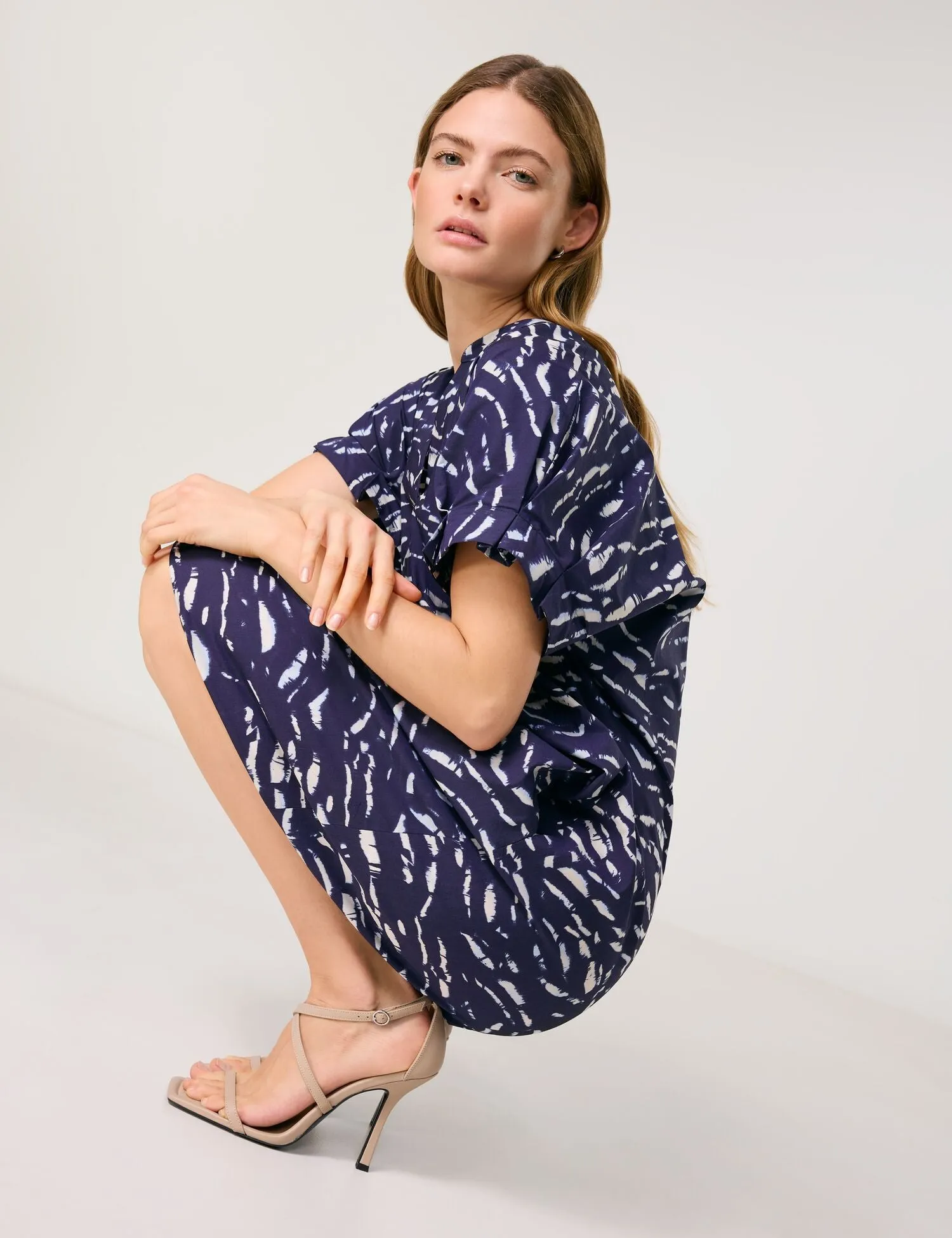 Loose-fit Dress - Navy Patterned