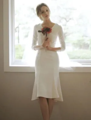 Luolandi Reception Little White Dresses Fall Wedding Dresses Mermaid / Trumpet V Neck 3/4 Length Sleeve Asymmetrical Satin Bridal Gowns