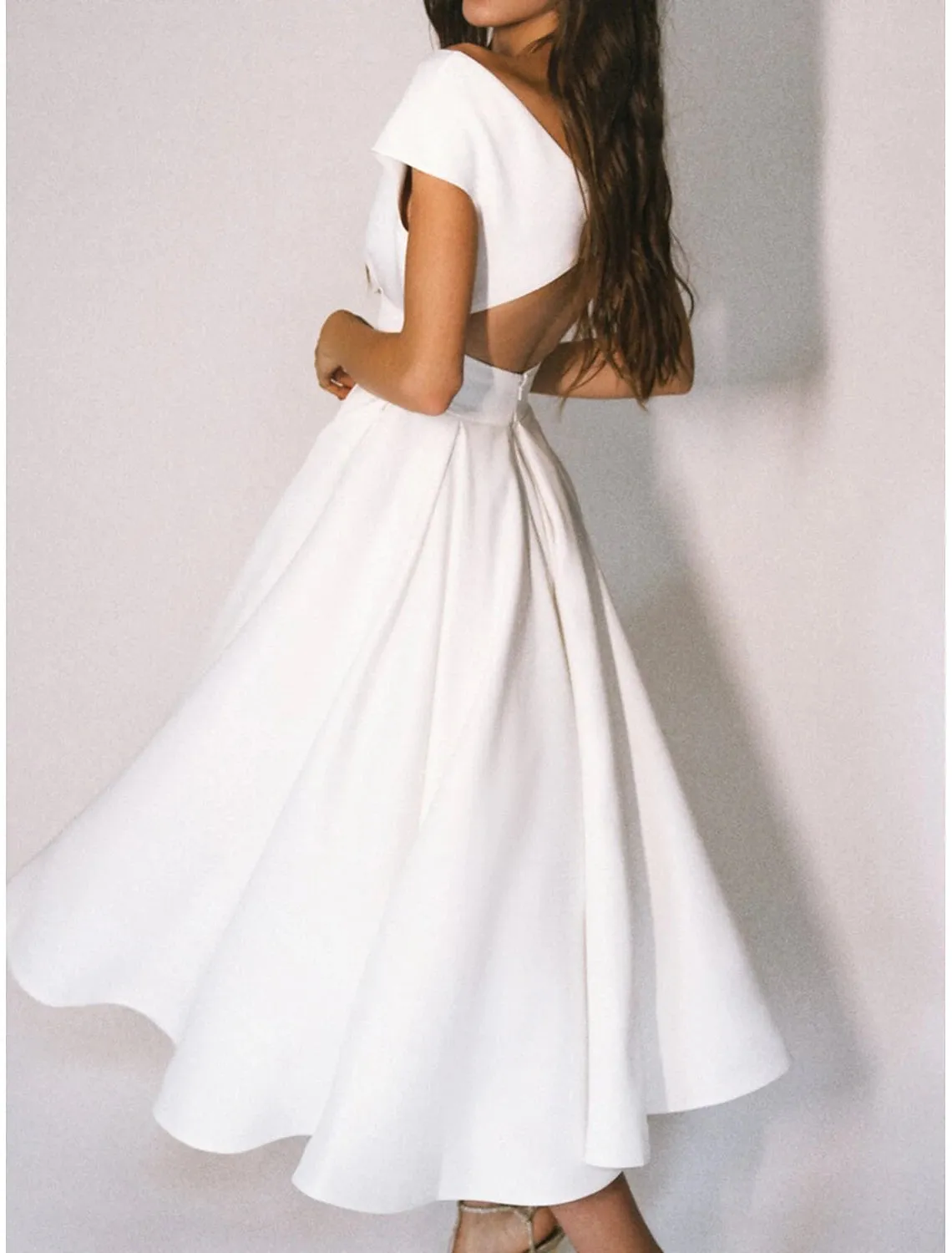 Luolandi Reception Little White Dresses Simple Wedding Dresses A-Line V Neck Cap Sleeve Tea Length Chiffon Bridal Gowns